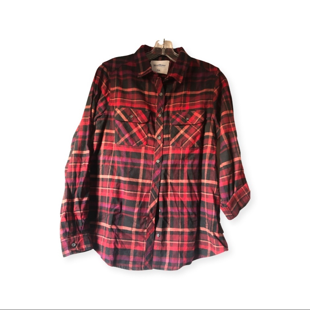 3/$25 NWT Red/purple Plaid Wind River medium button up flannel